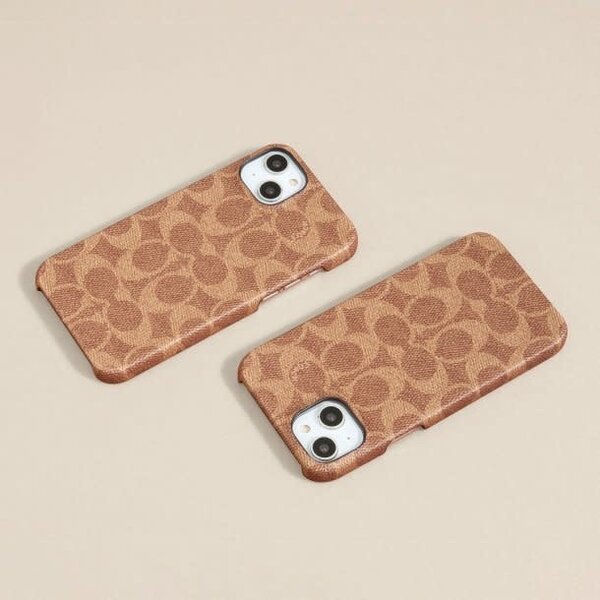 Coach Slim Wrap Signature C Case Tan iPhone 15 Pro Max