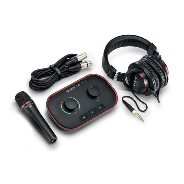 Focusrite Focusrite Podcast Bundle With Vocaster One Audio Interface, Microphone and Headphones