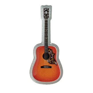 Gibson Hummingbird Lapel Pin