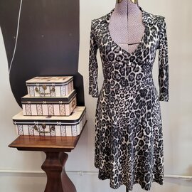 Femme grey leopard dress sz SMALL