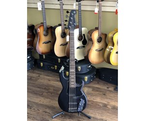 ベース YAMAHA BROAD BASS BB735A BB735A 5-String Electric Bass Guitar - Yamaha USA