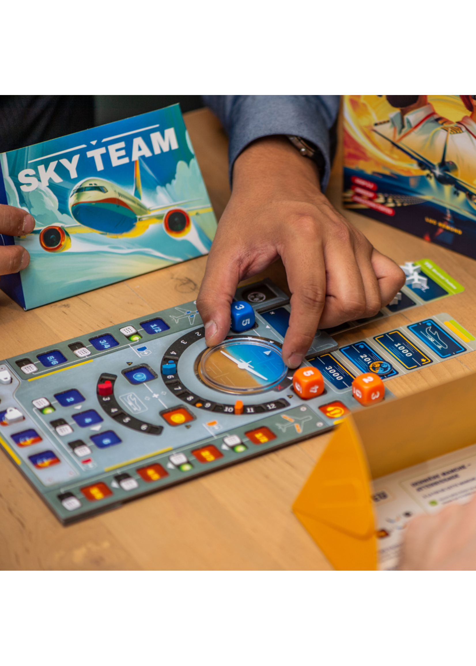 Hachette Sky Team