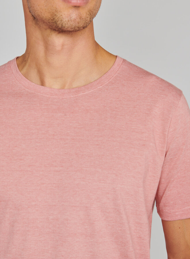 T-shirt Matinique Jermane à fines rayures rose corail