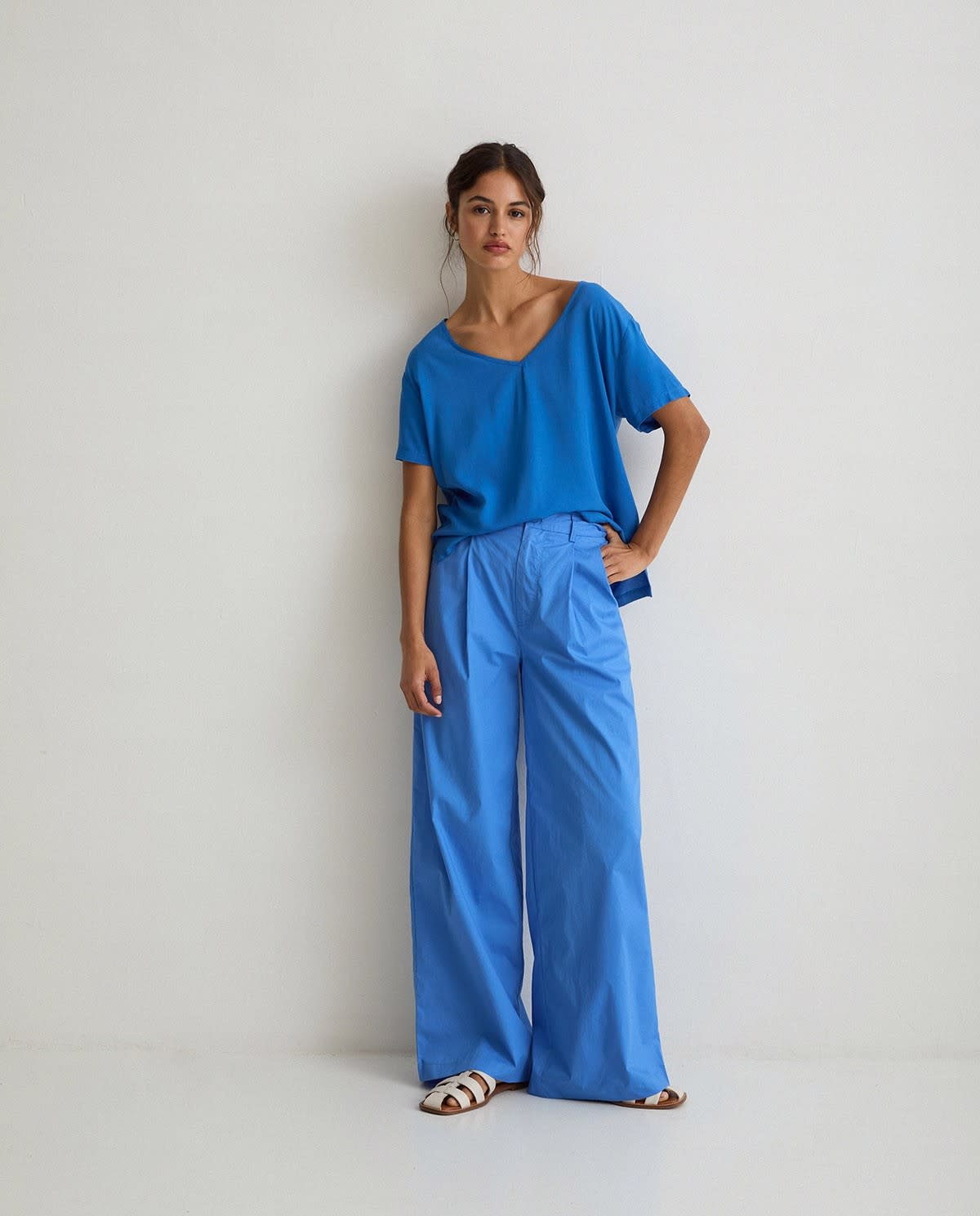 Pantalon Yerse Romy a plis bleu azur