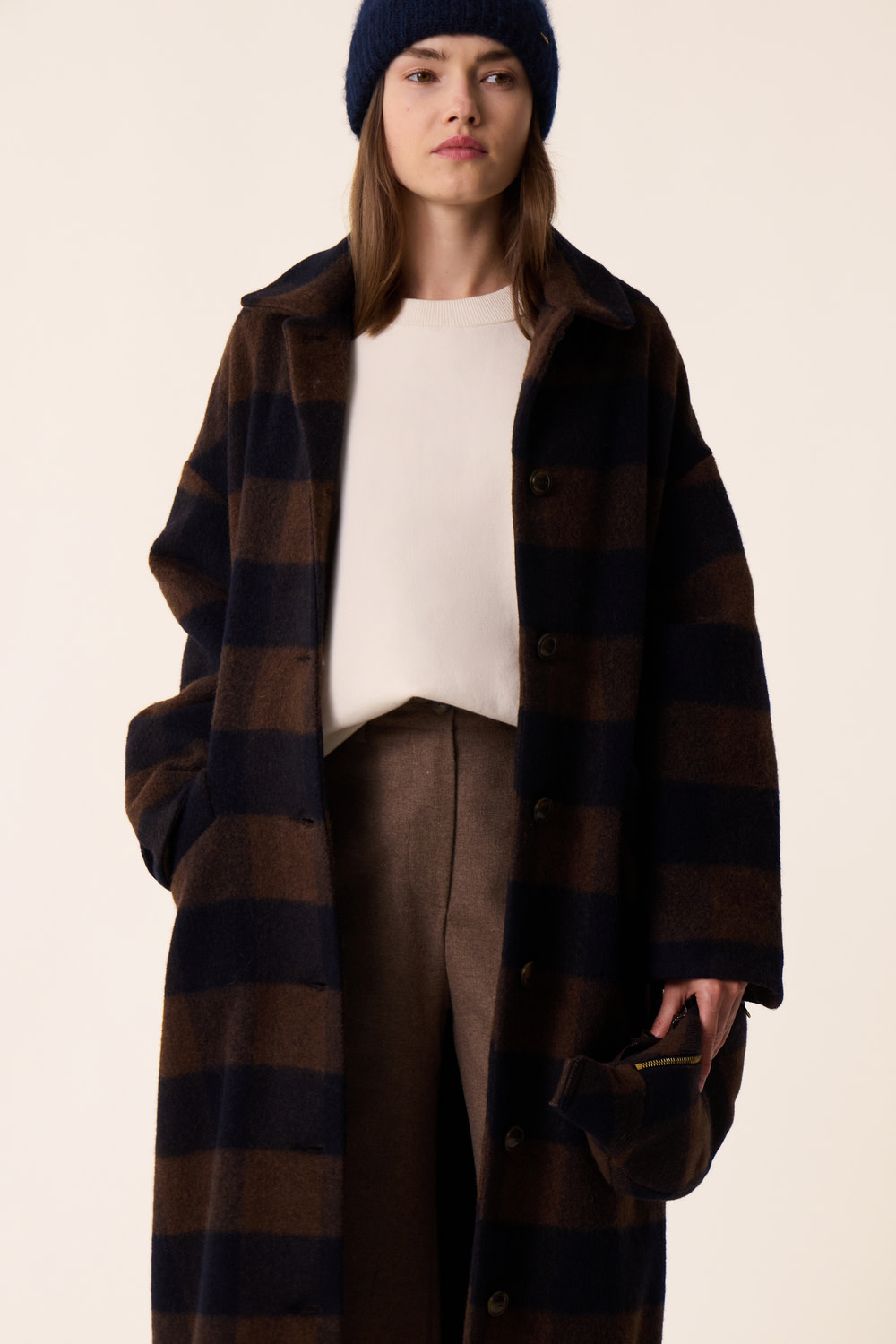 Manteau long Des Petits Hauts Yvie a carreaux bleu marine erable s t r a u s s