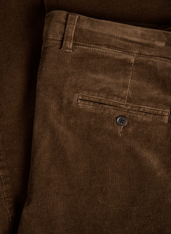 Pantalon Matinique Parker en corduroy noix de muscade