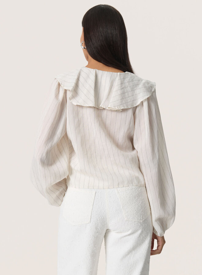 Blouse Soaked in luxury Roya à larges volants beige naturel rayée noire