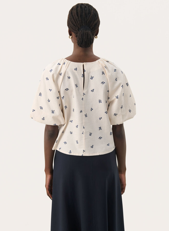 Blouse Part Two Estermarine écrue à petites fleurs bleu nuit