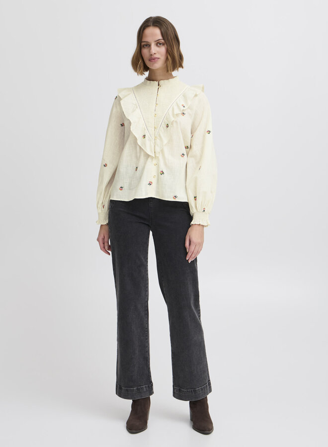 Blouse Atelier Rêve Olivia à volants & broderies de fleurs crème