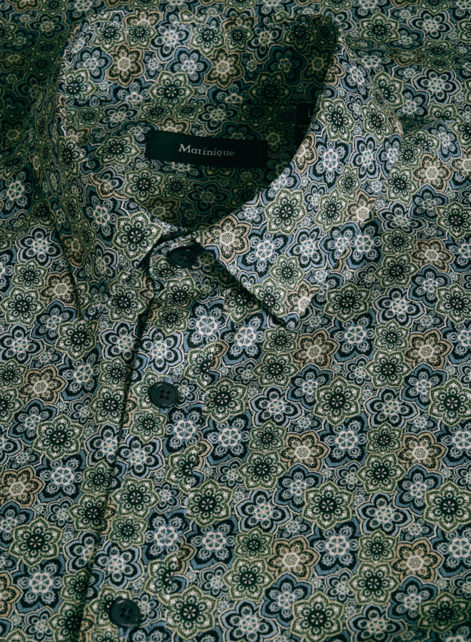Chemise Matinique Trostol imprimée petites rosaces vert thym & bleu marine