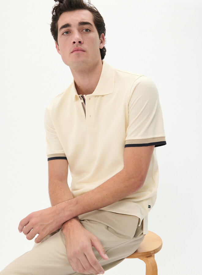 Polo Matinique Scout écru à bandes contrastantes bleu marine