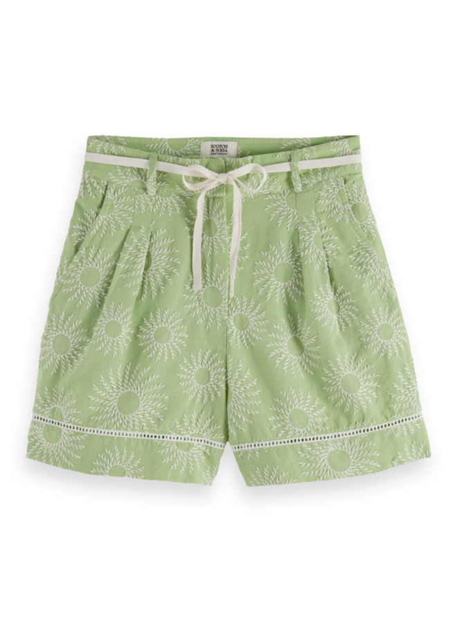 Short Scotch & Soda vert pistache brodé soleils écrus