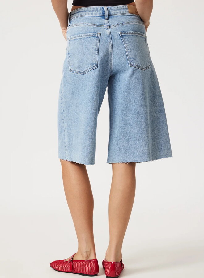 Short Mavi Jeans Akira - Light Blue 90’s