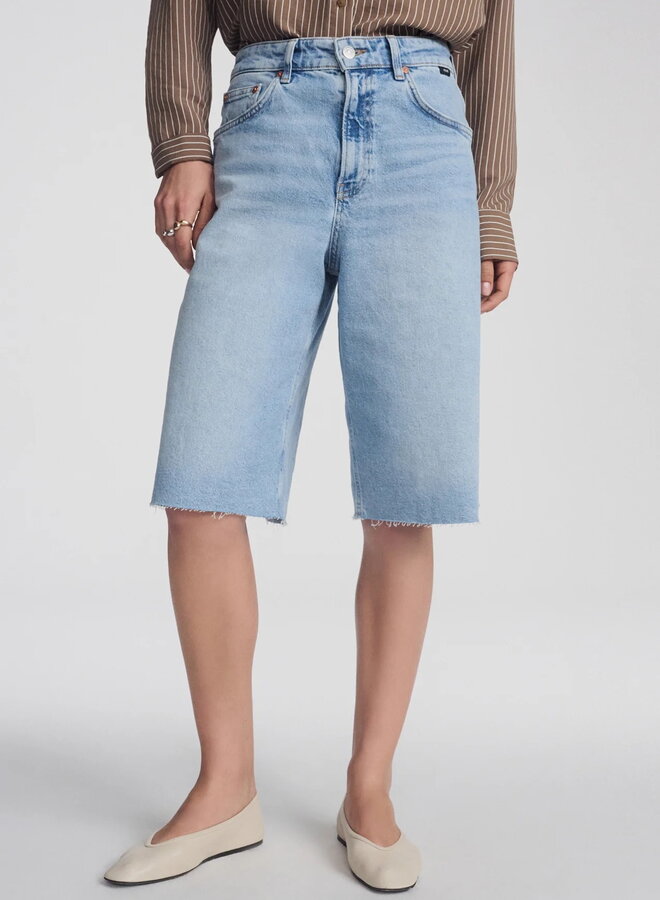 Short Mavi Jeans Akira - Light Blue 90’s