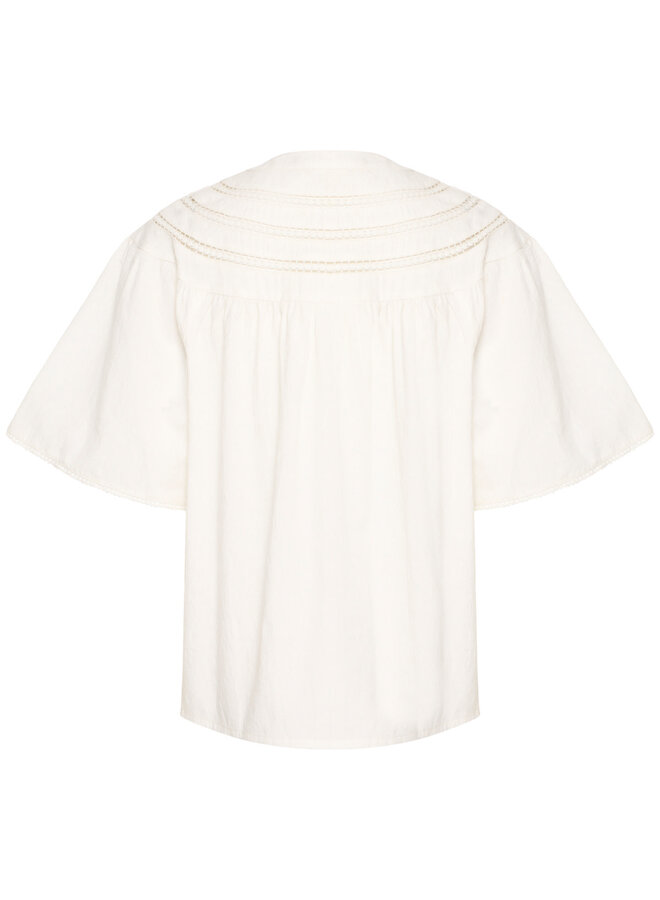 Blouse Atelier Rêve Brit  à col rond & insertions de crochets écrue
