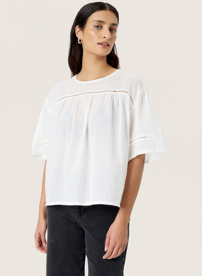 Blouse Soaked in luxury Amona avec crochet écrue