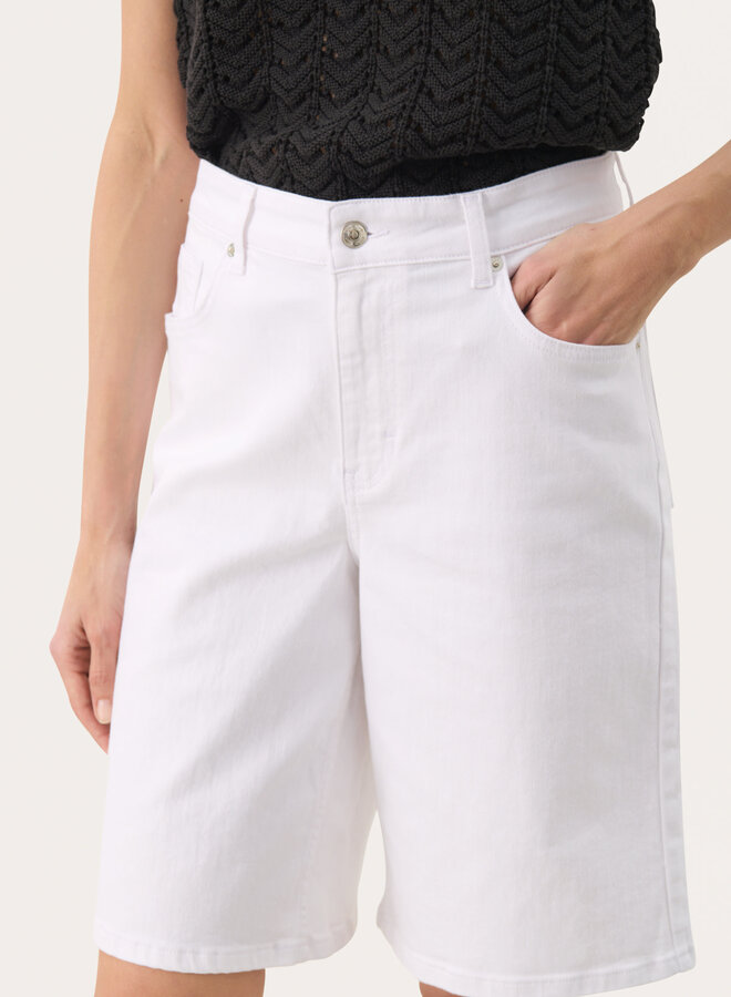 Bermuda Part Two Rafaella blanc