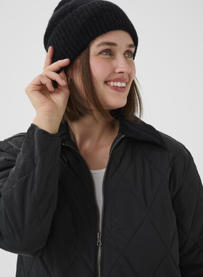 Tuque Part Two Kaleska noire