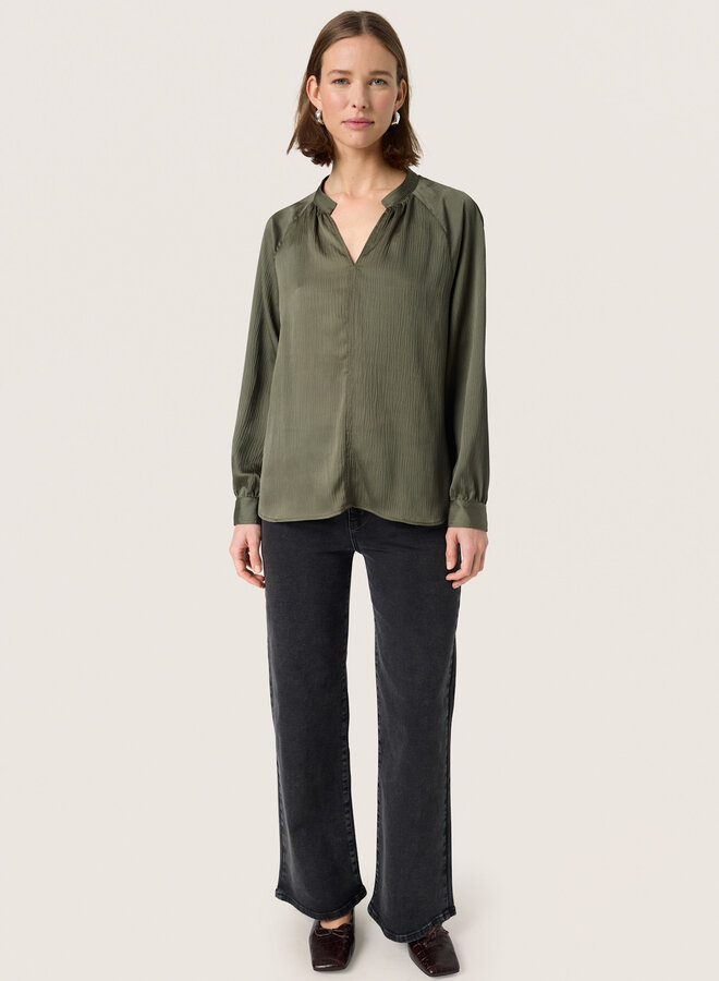 Blouse Soaked in luxury Ioana à col V verte