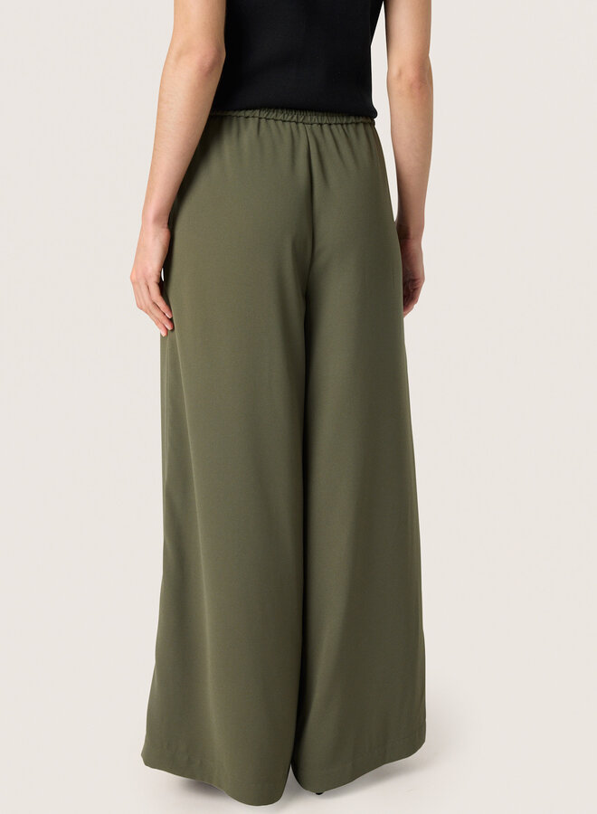 Pantalon Soaked in luxury Shirley à taille élastique vert