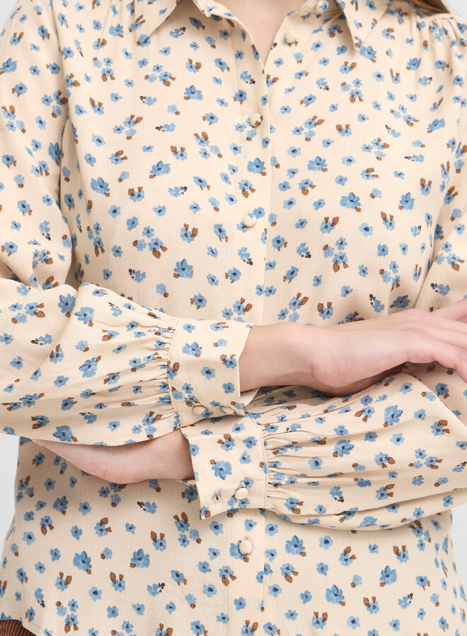 Blouse Atelier Rêve Noella écrue fleurie bleu ciel & camel