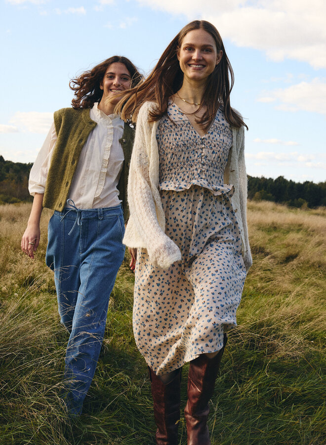 Blouse Atelier Rêve Annalia à col montant frison & broderie écrue