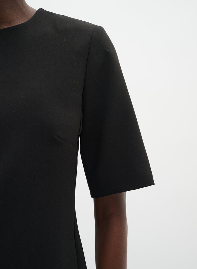 Robe InWear Bryelle à manches courtes noire