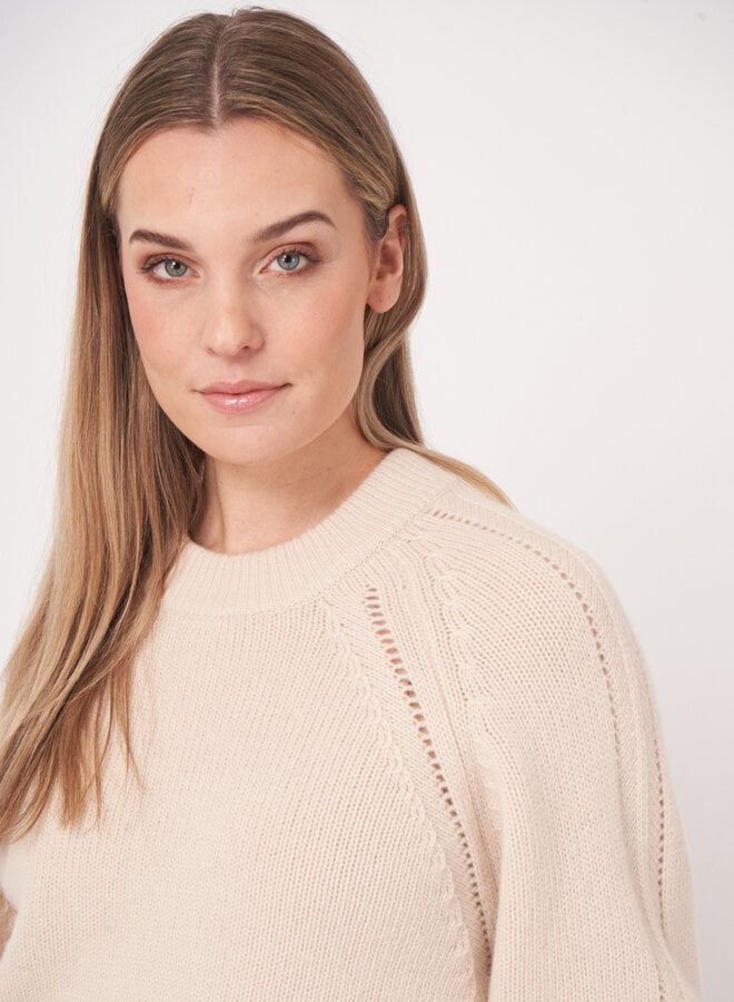 Tricot Repeat à manches raglans à maille ajourée en mérinos beige naturel