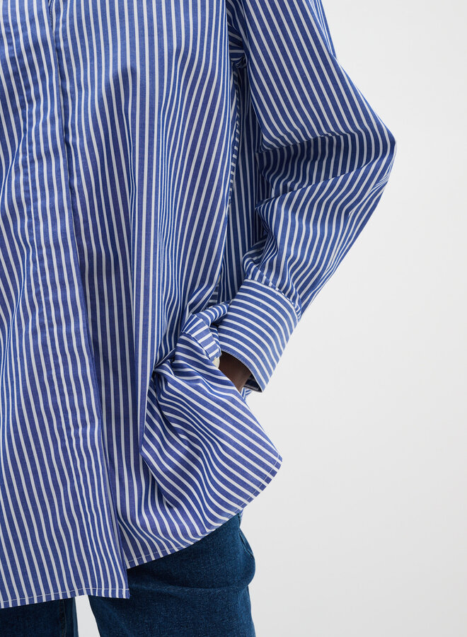Chemise InWear Natalja surdimensionnée rayée bleue & blanche