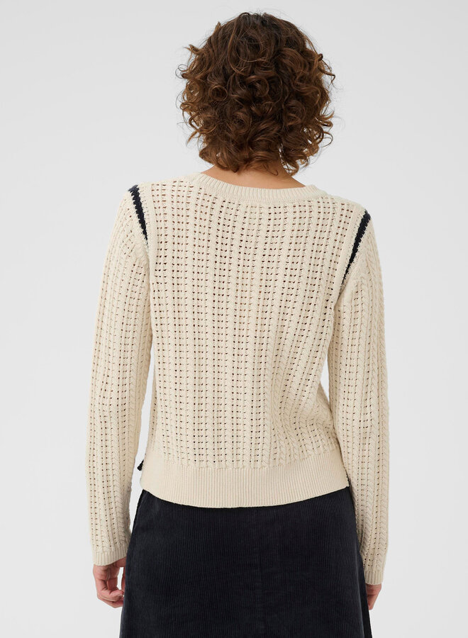 Tricot Part Two Selenia en crochet beige à détails bleu marine aux épaules