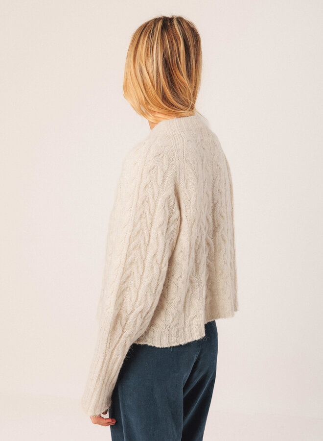 Tricot Indi & Cold à torsades écru