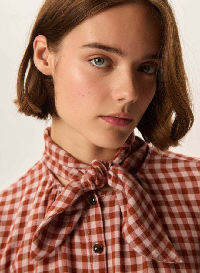 Blouse Des Petits Hauts Rainbow à carreaux brun renard & rose poudre