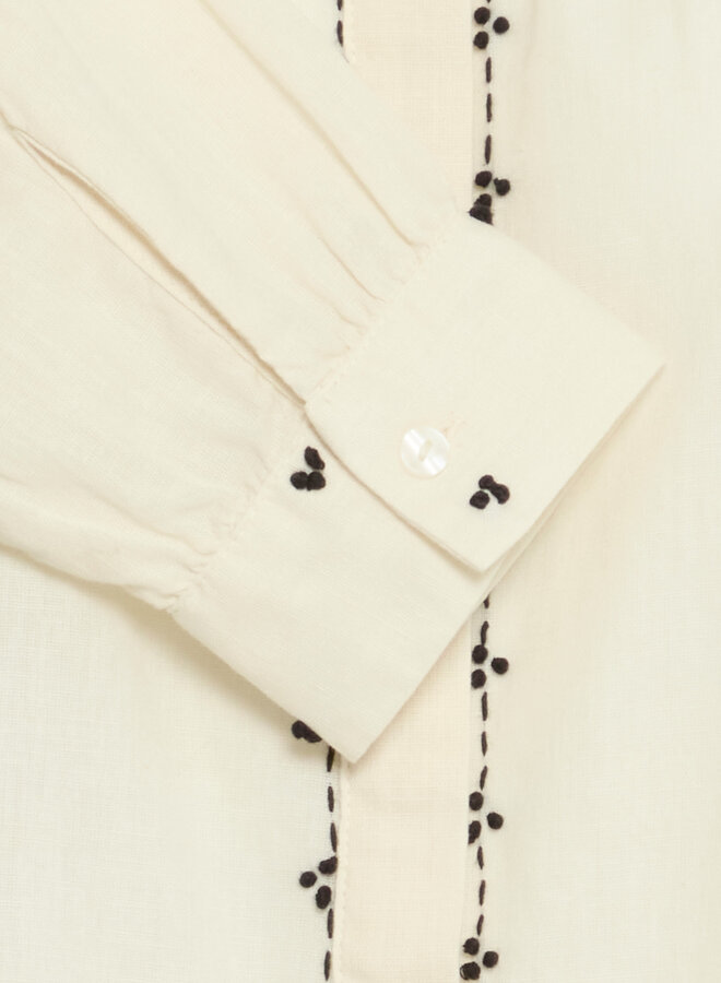 Blouse Atelier Rêve Swan écrue à picots brodés noirs