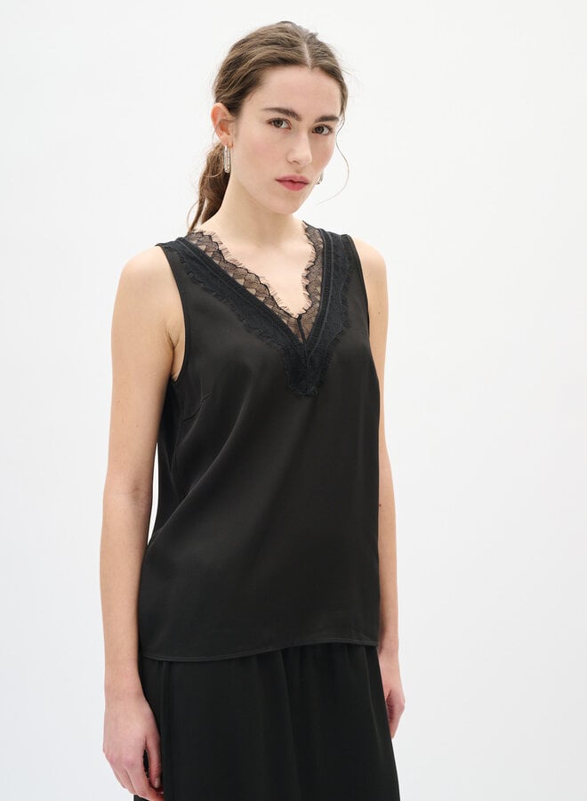 Camisole InWear Danica à co V & dentelle noire