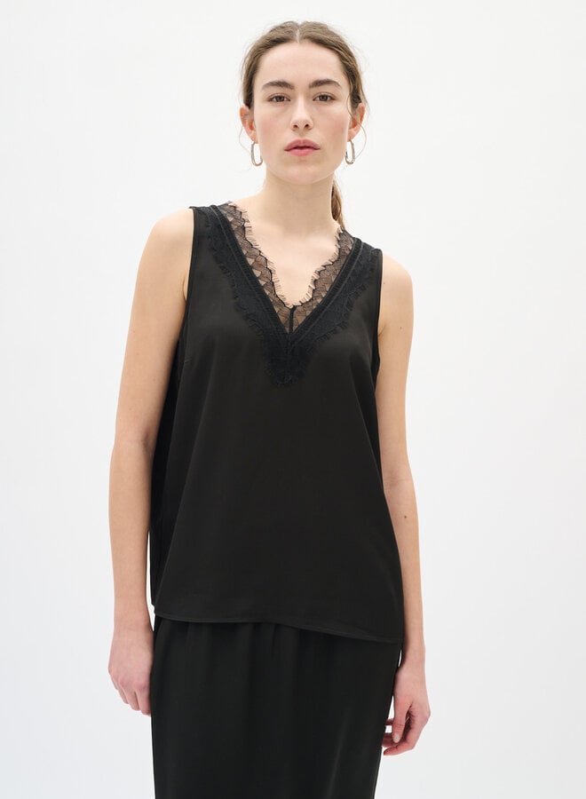 Camisole InWear Danica à co V & dentelle noire