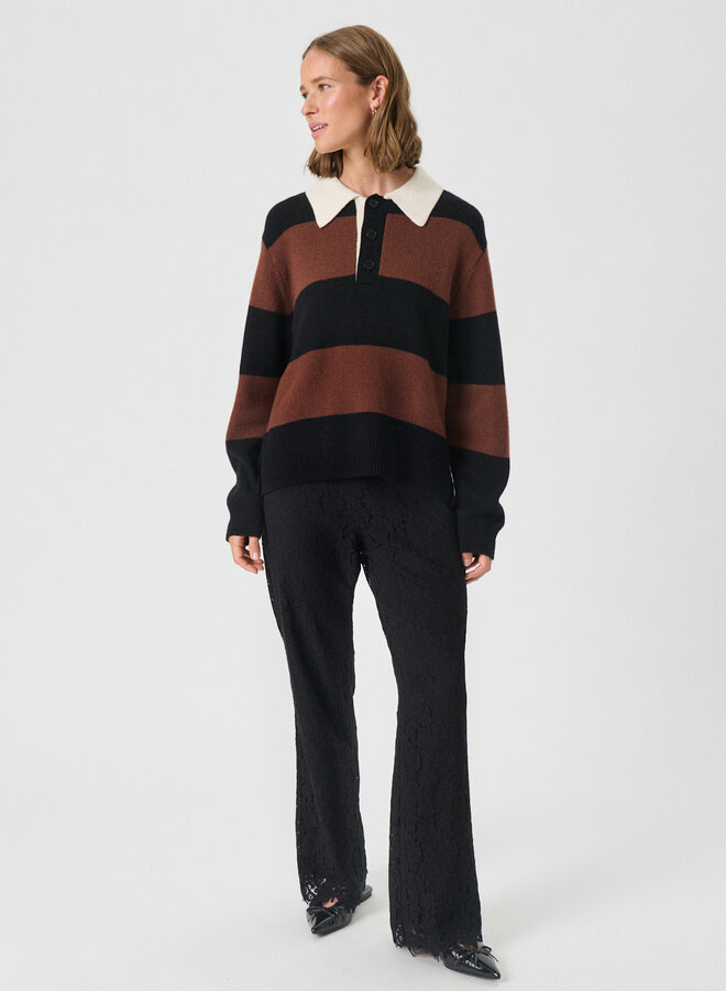 Tricot Part Two Vinkela à col polo rayé noir & brun tabac