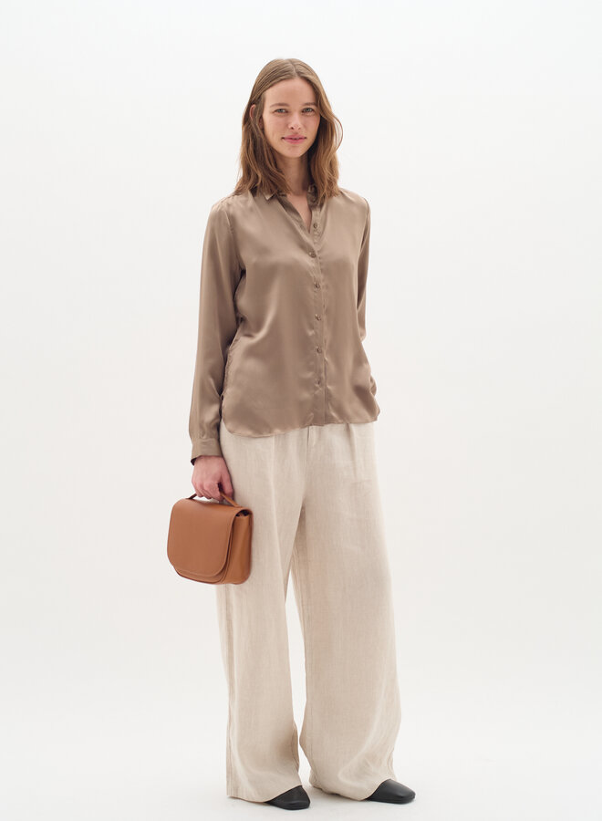 Chemise InWear Leonore à col classique en soie beige taupe