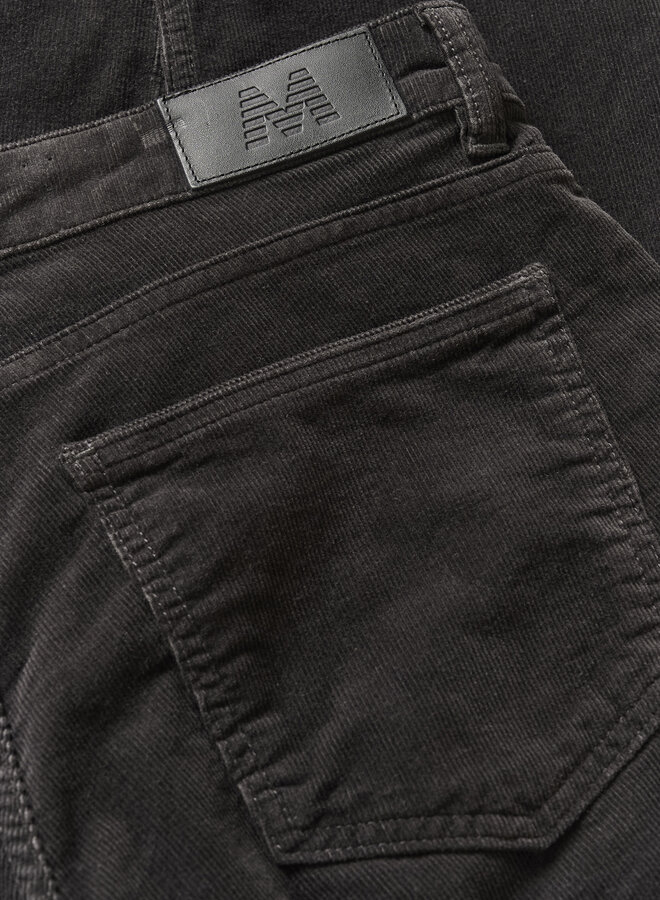 Jeans Matinique Pete en corduroy brun expresso