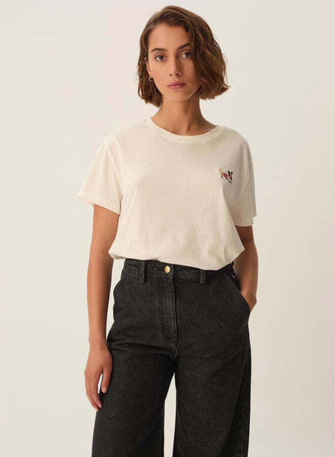 T-shirt Des Petits Hauts Fantine écru avec chien brodé