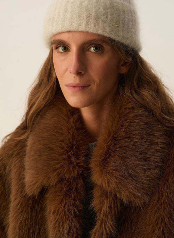 Manteau Des Petits Hauts Ybou en fausse fourrure moka