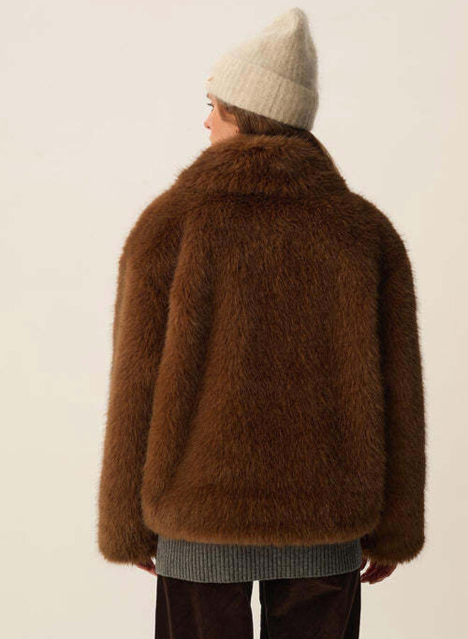 Manteau Des Petits Hauts Ybou en fausse fourrure moka