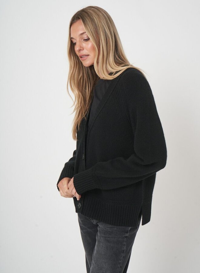 Cardigan Repeat à col V boutonné à 2 poches noir