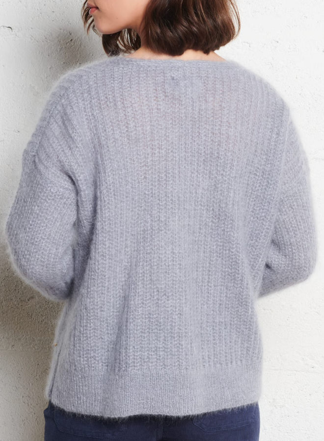 Tricot Des Petits Hauts Charlie à col V bleu orage