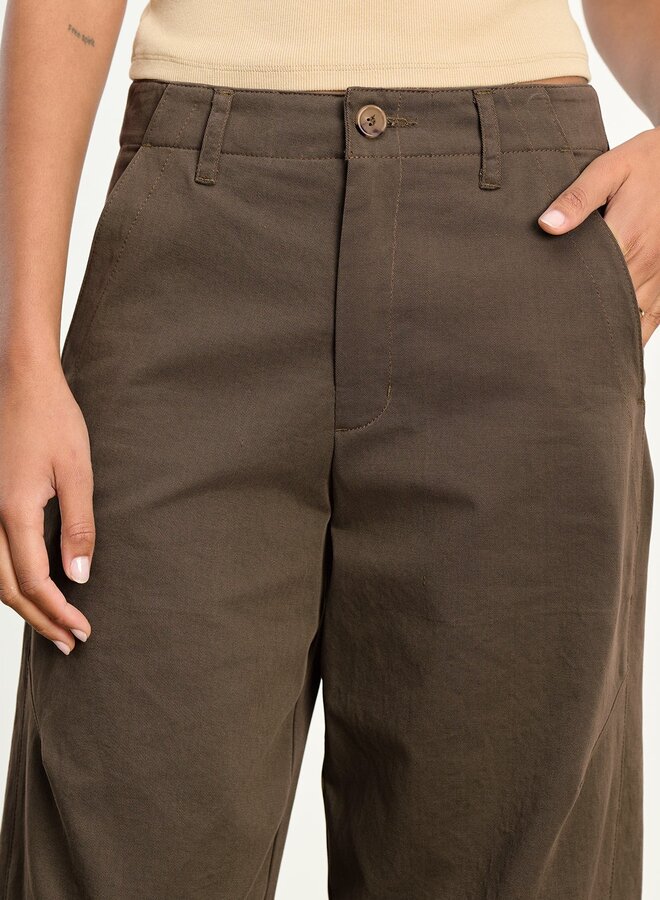 Pantalon Velvet Daria brun taupe