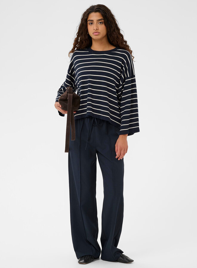 Tricot Soaked Spina Boxy bleu marine rayé écru