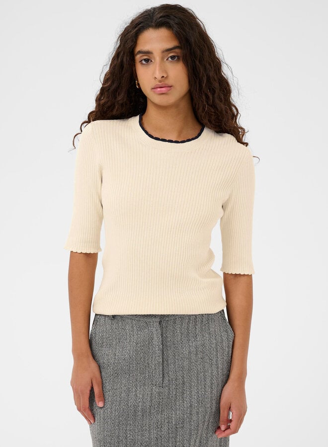 Tricot Soaked Lysandra écru à col rond contraste bleu marine