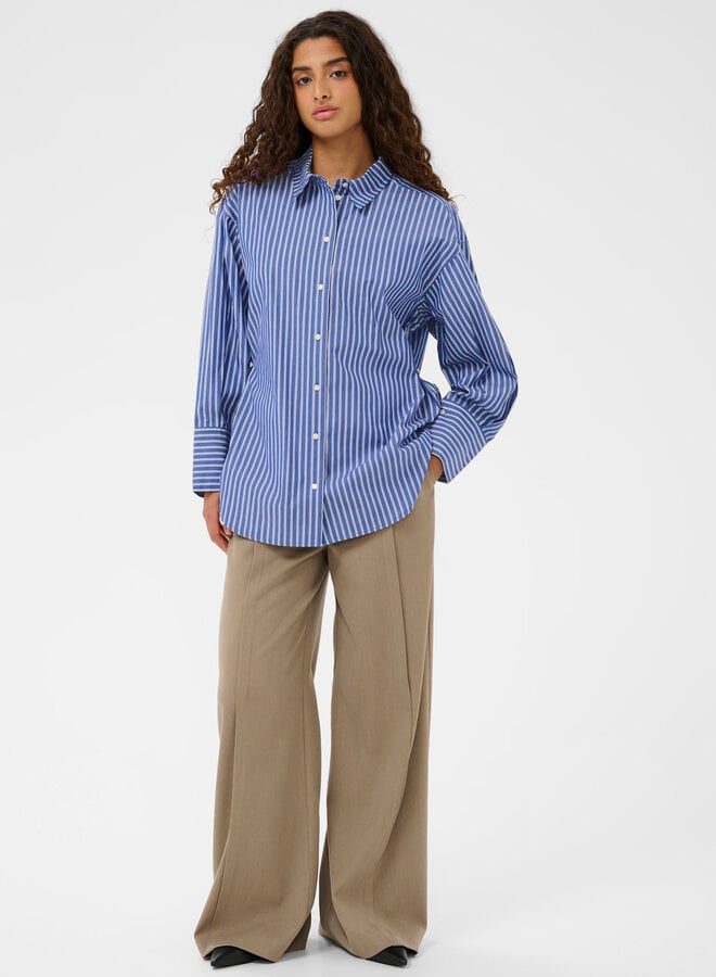 Chemise Soaked Calken à col classique bleu roi rayée