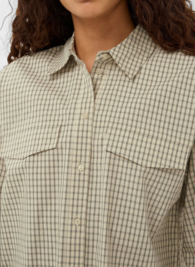 Chemise Soaked Sivah beige à carreaux noirs