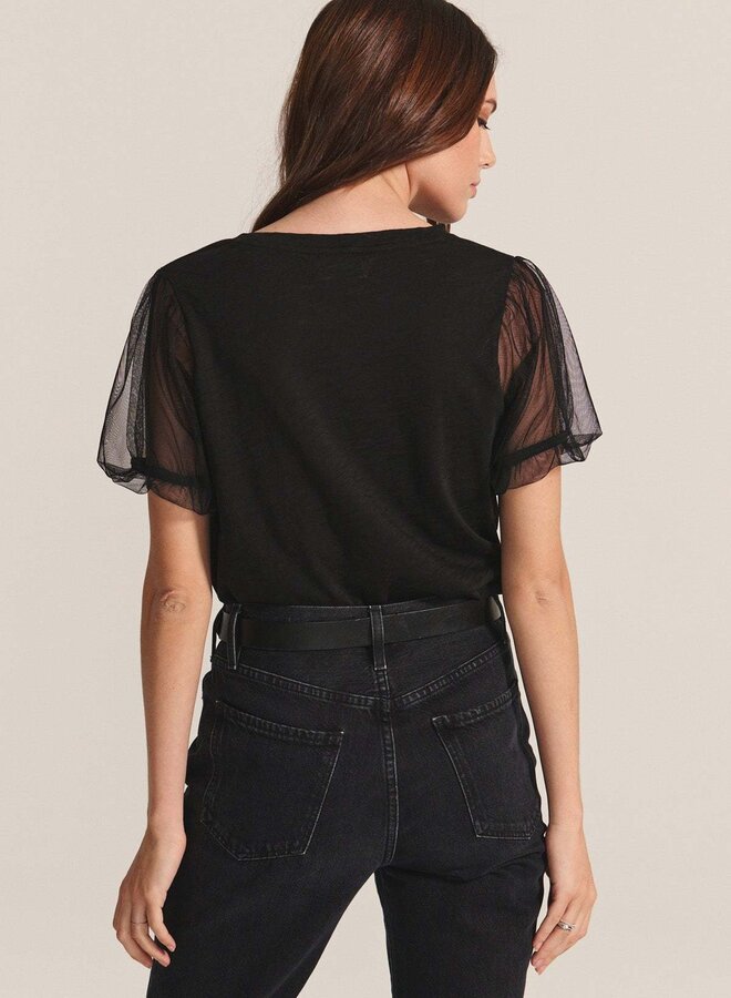 T-shirt Velvet Justine à manches courtes en tulle noir