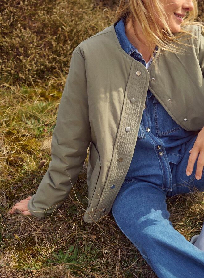 Manteau Part Two Yamina à col rond & poches plaquées vert vétiver